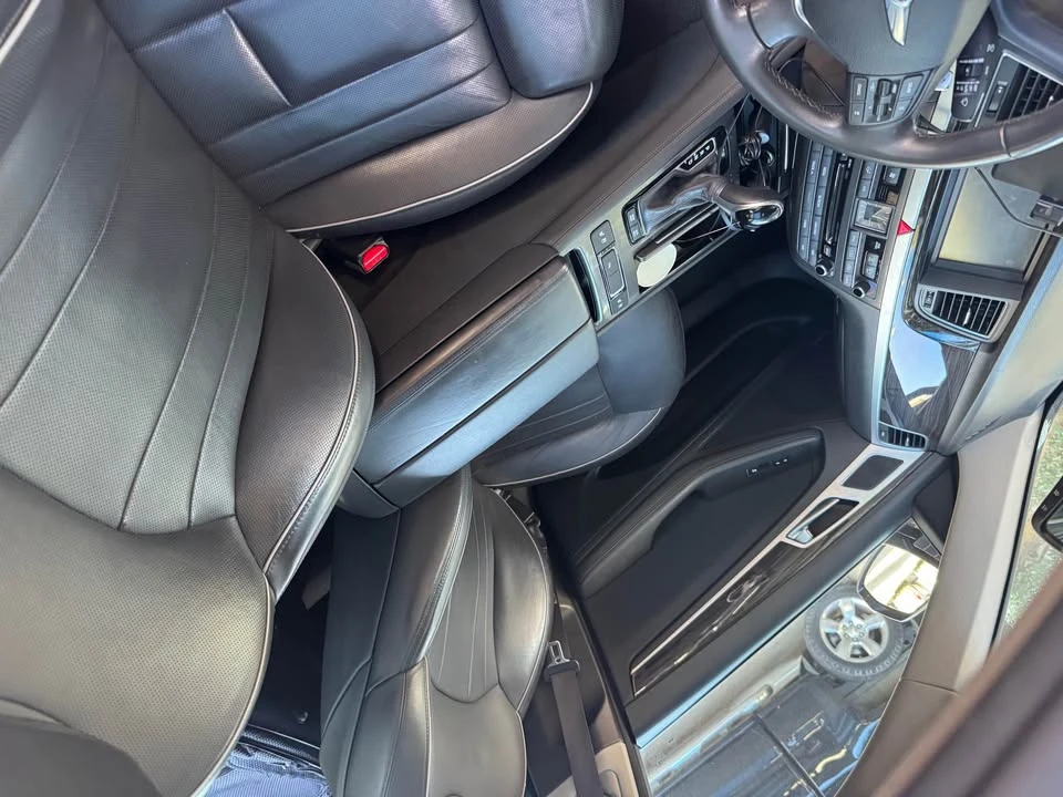 2015 Hyundai Genesis - Image 5 of 6