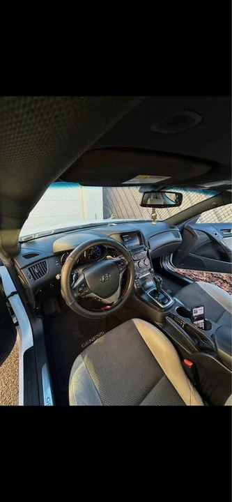 2014 Hyundai Genesis - Image 6 of 7