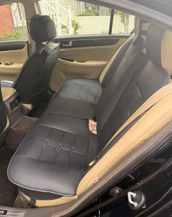 2010 Hyundai Genesis - Image 7 of 9