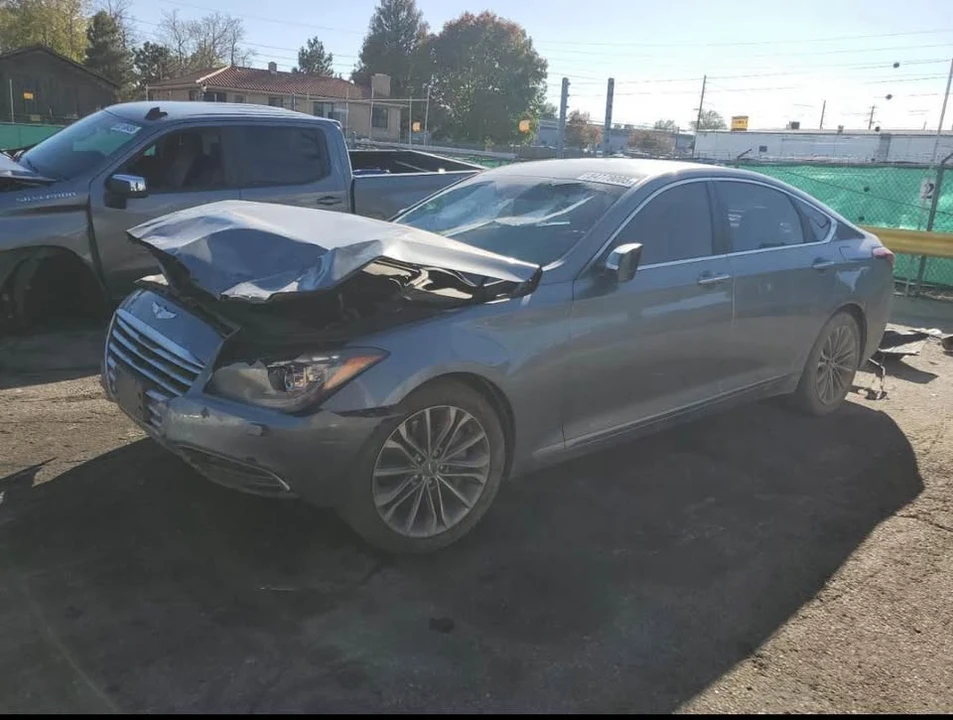 2014 Hyundai Genesis - Image 6 of 10