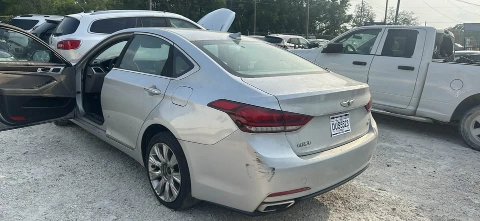 2015 Hyundai Genesis - Image 3 of 8