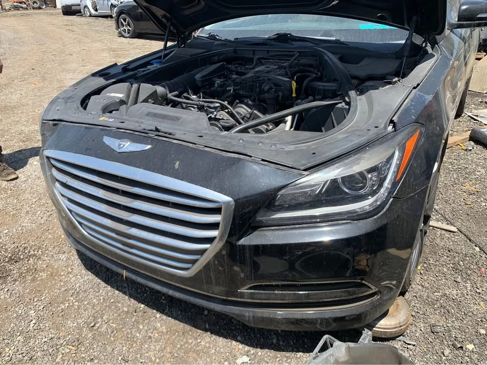 2017 Hyundai Genesis - Image 3 of 8