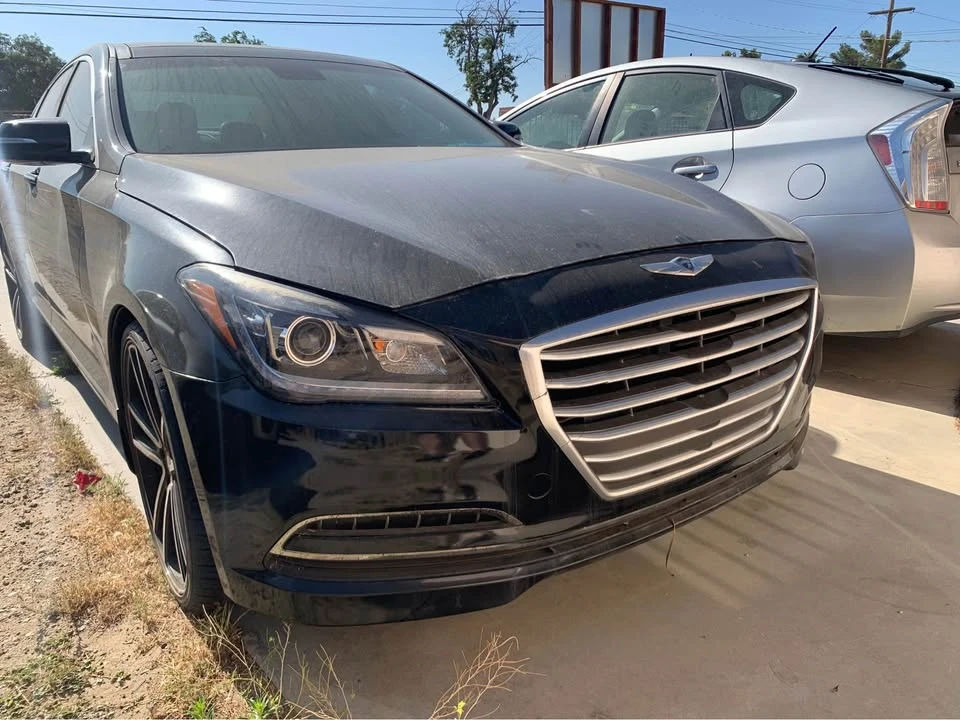2017 Hyundai Genesis - Image 8 of 8
