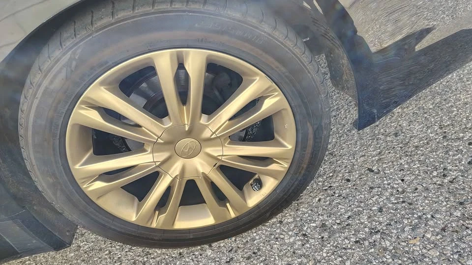 Hyundai Genesis - Image 3 of 5