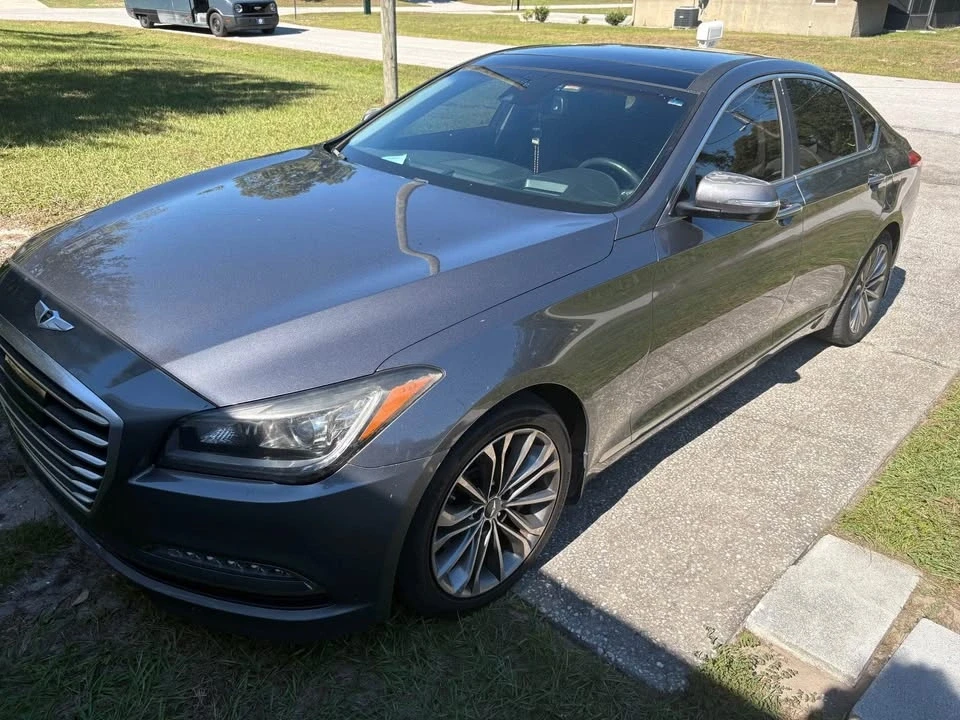Hyundai Genesis - Image 7 of 7