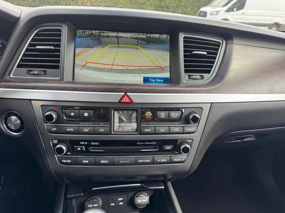 2015 Hyundai Genesis - Image 8 of 8