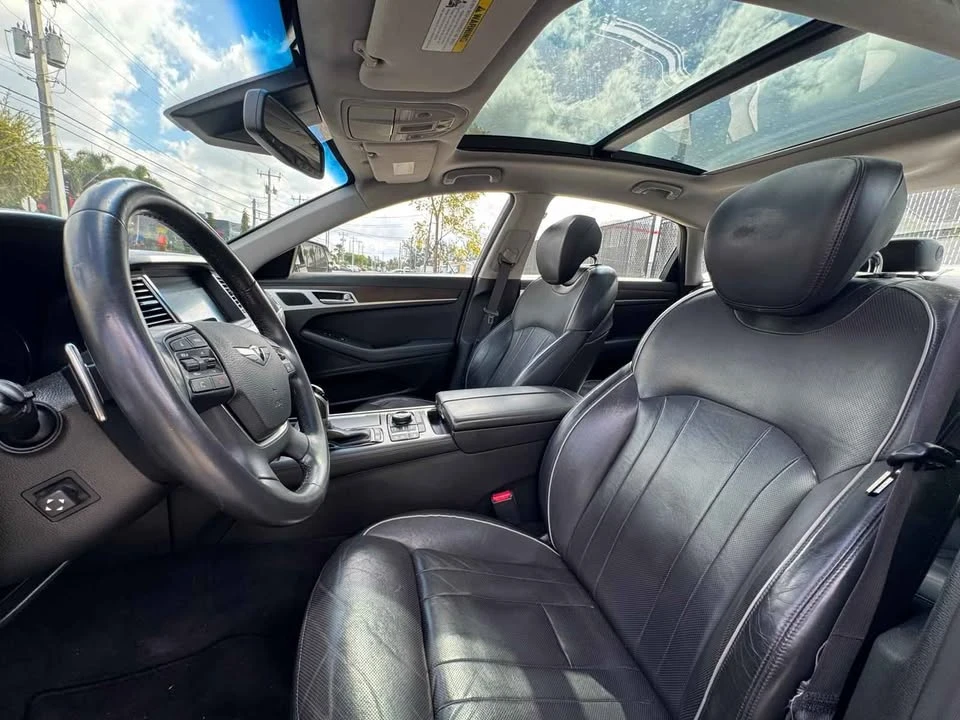 2015 Hyundai Genesis - Image 6 of 8