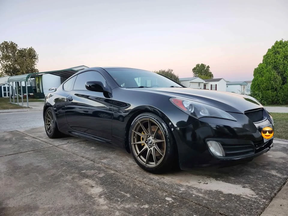 2011 Hyundai Genesis Coupe - Image 4 of 6