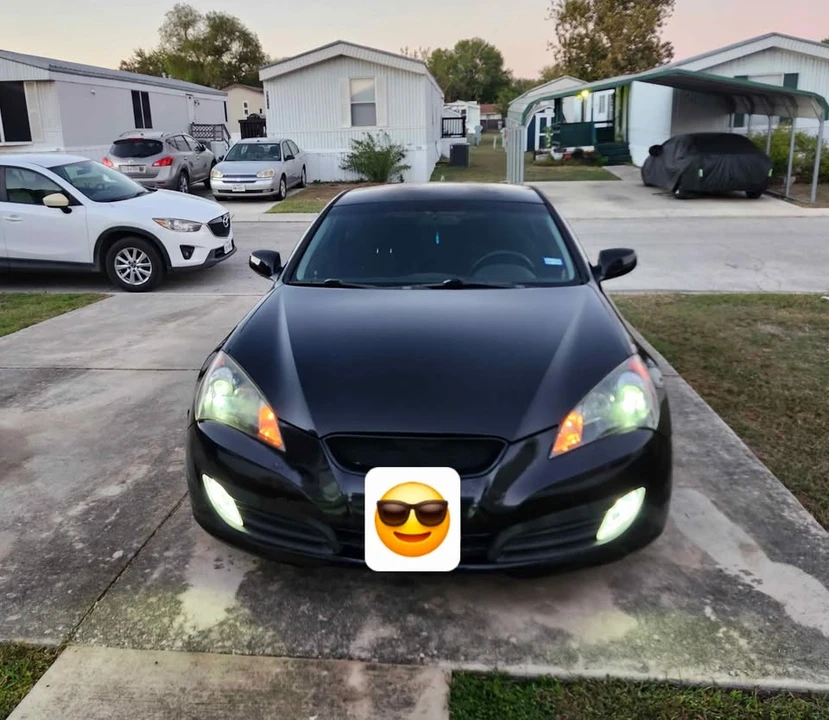 2011 Hyundai Genesis Coupe - Image 6 of 6