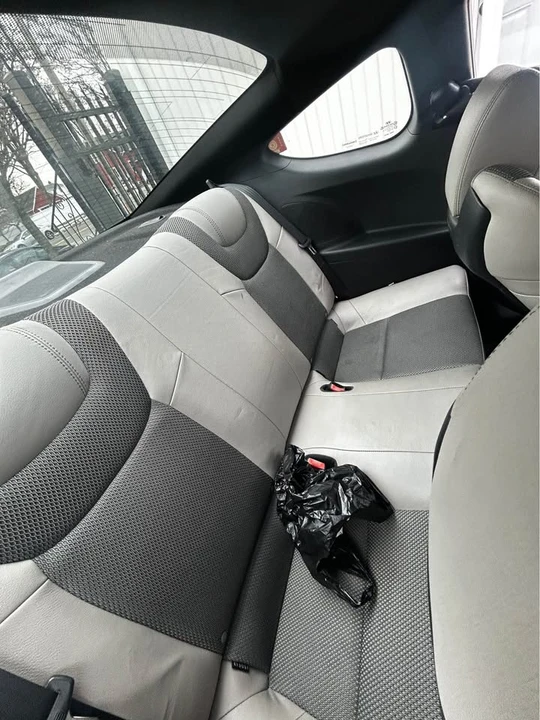 2014 Hyundai Genesis Coupe - Image 8 of 8