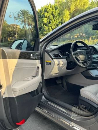 2017 Hyundai Sonata - Image 11 of 21