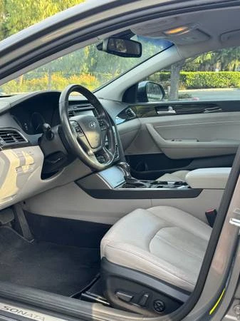 2017 Hyundai Sonata - Image 10 of 21