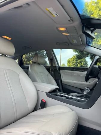 2017 Hyundai Sonata - Image 17 of 21
