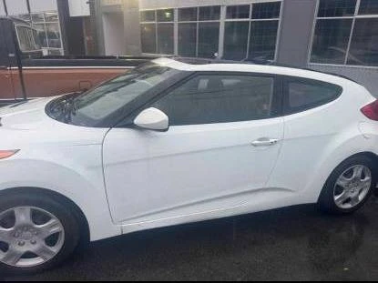 2012 Hyundai Veloster - Image 2 of 6