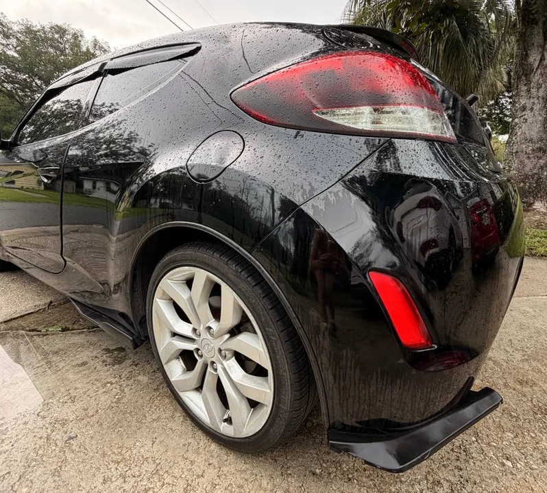 2012 Hyundai Veloster - Image 16 of 20