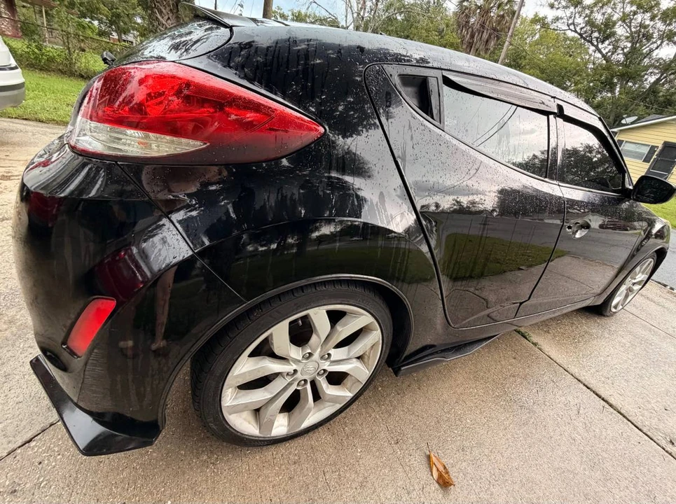 2012 Hyundai Veloster - Image 15 of 20