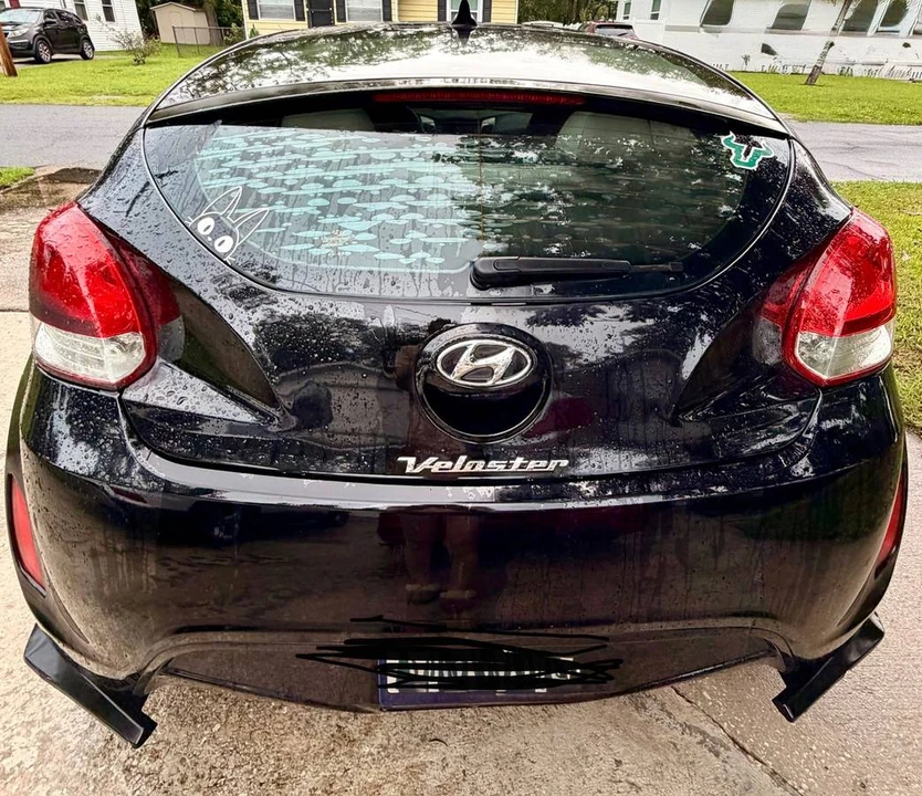 2012 Hyundai Veloster - Image 17 of 20