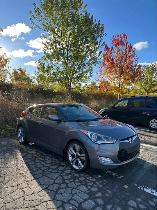 2013 Hyundai Veloster - Image 4 of 5