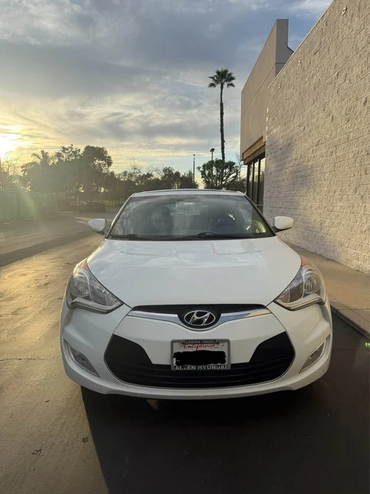 2017 Hyundai Veloster - Image 5 of 9