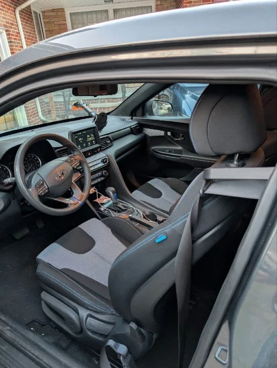 2020 Hyundai Veloster - Image 4 of 4