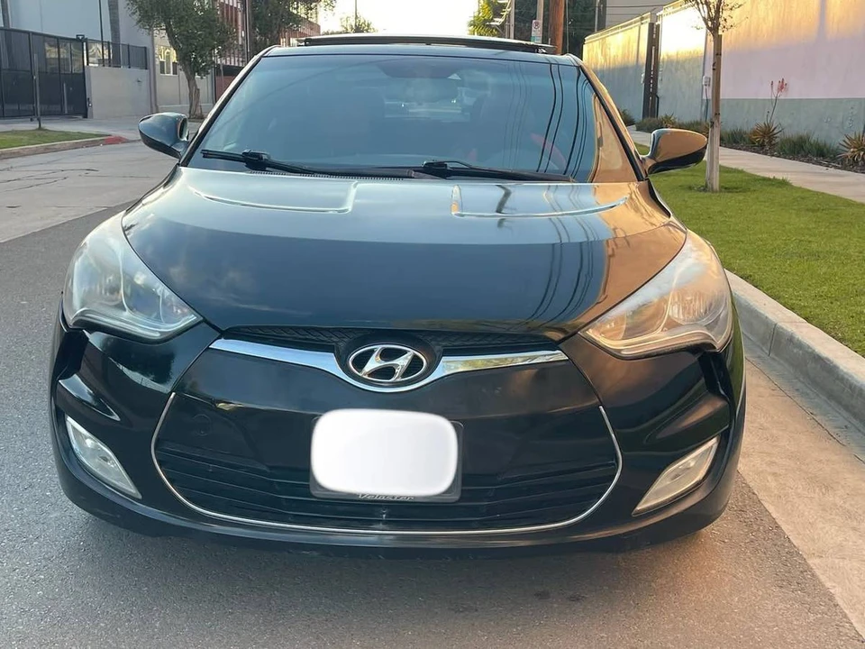 2013 Hyundai Veloster - Image 9 of 24