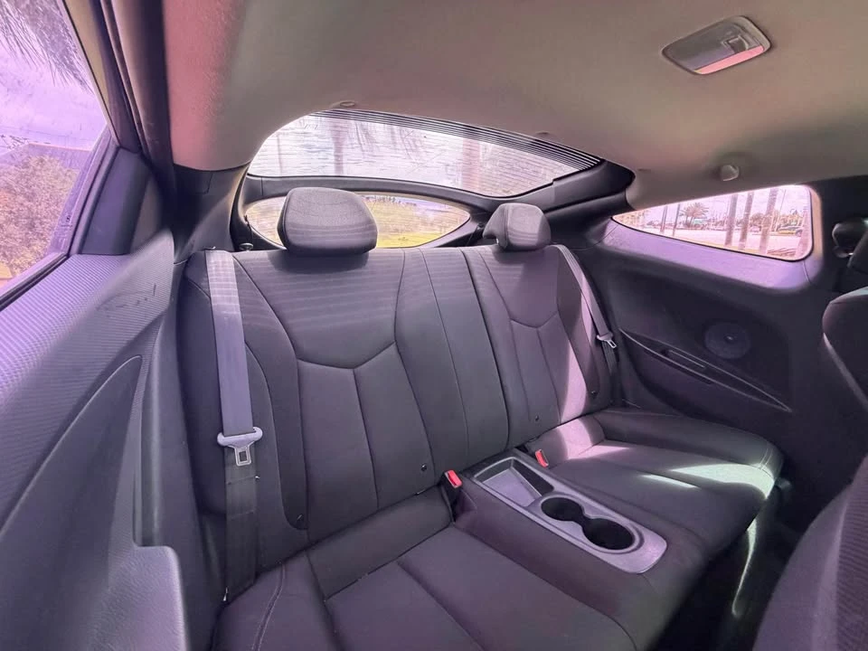 2013 Hyundai Veloster - Image 5 of 8