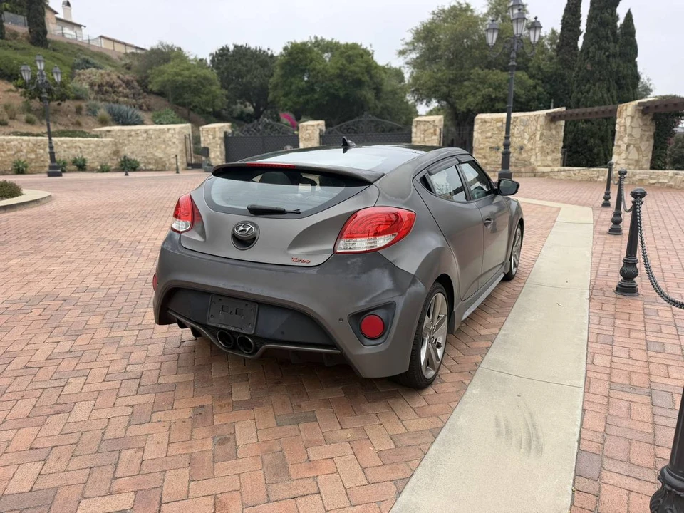 2013 Hyundai Veloster - Image 7 of 24