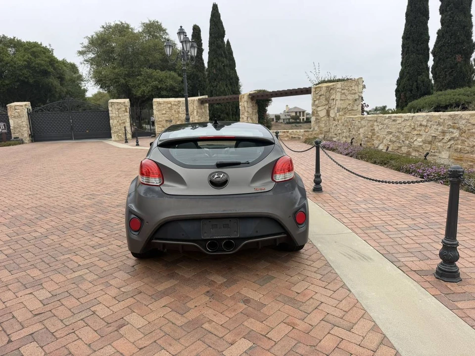2013 Hyundai Veloster - Image 6 of 24