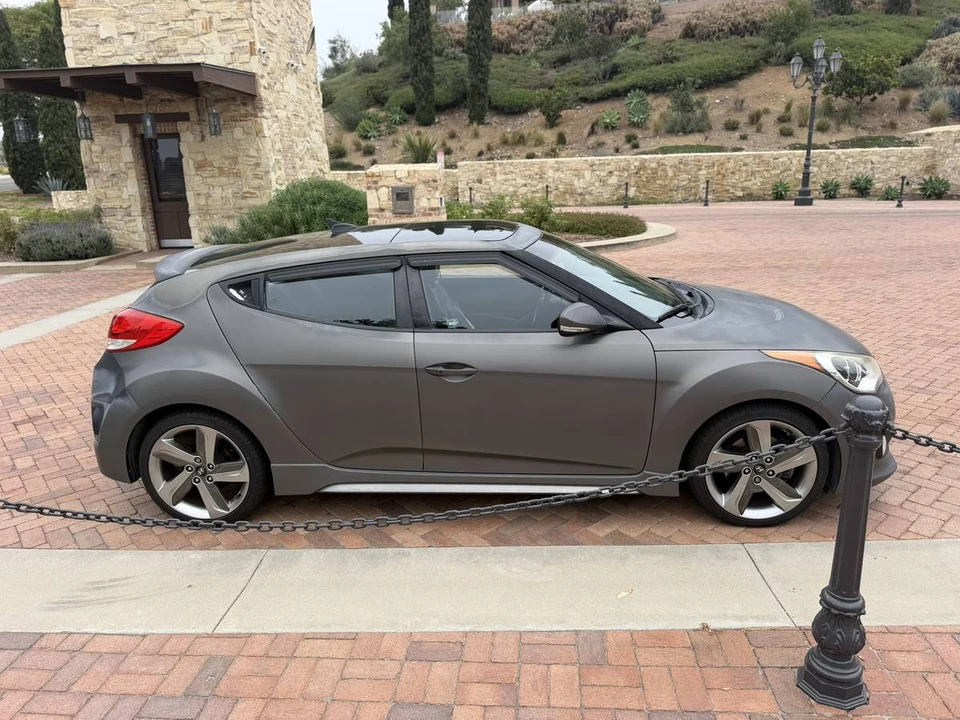 2013 Hyundai Veloster - Image 5 of 24