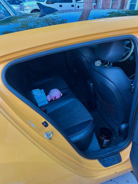 2013 Hyundai Veloster - Image 7 of 9