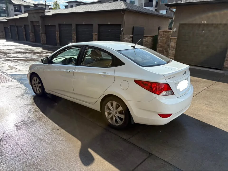 2012 Hyundai Accent - Image 4 of 7