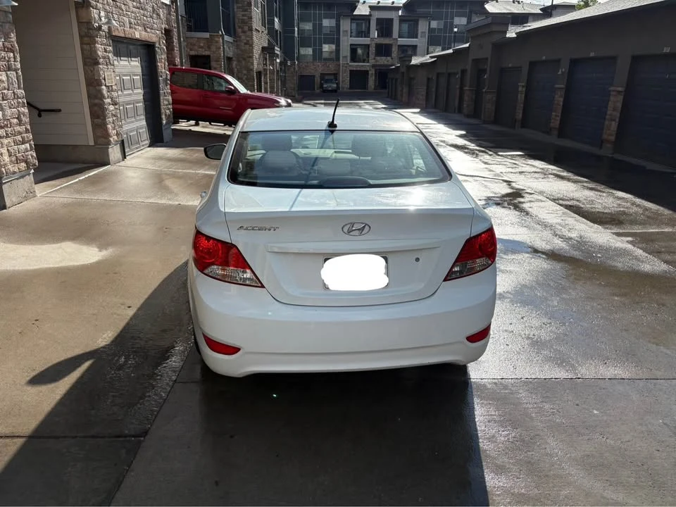 2012 Hyundai Accent - Image 5 of 7