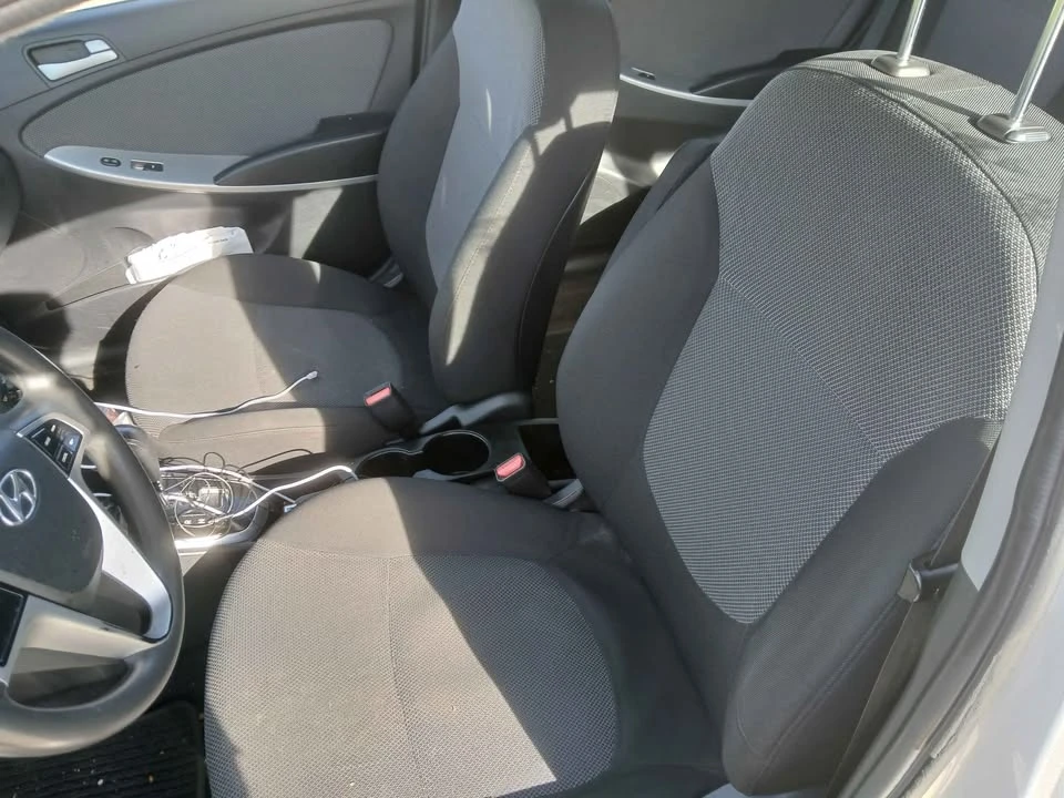 2014 Hyundai Accent - Image 10 of 10