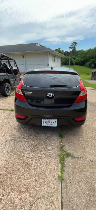 2017 Hyundai Accent - Image 6 of 10