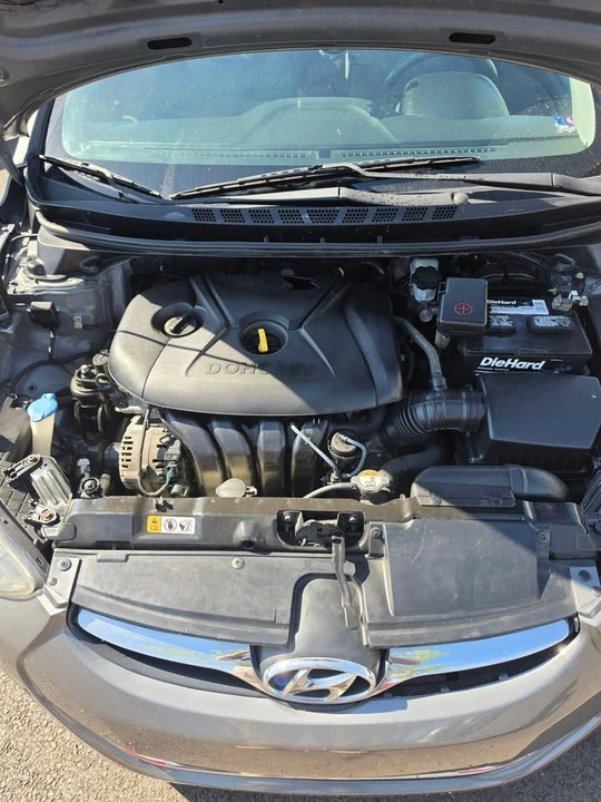 2013 Hyundai Elantra - Image 6 of 7