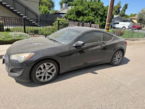 2013 Hyundai Genesis 3.8 V6 Turbo