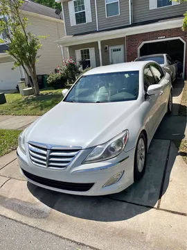2013 Hyundai Genesis