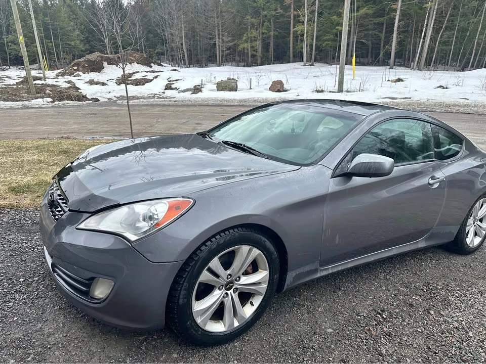 2012 Hyundai Genesis Coupe - Image 2 of 6