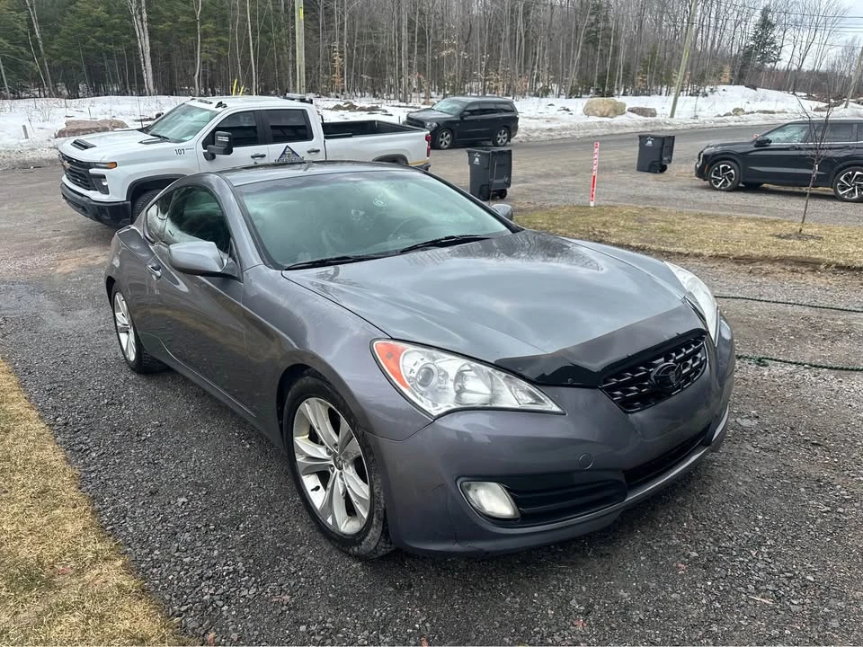 2012 Hyundai Genesis Coupe - Image 4 of 6