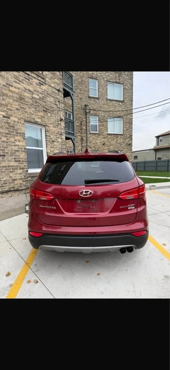 2014 Hyundai Santa Fe - Image 2 of 7