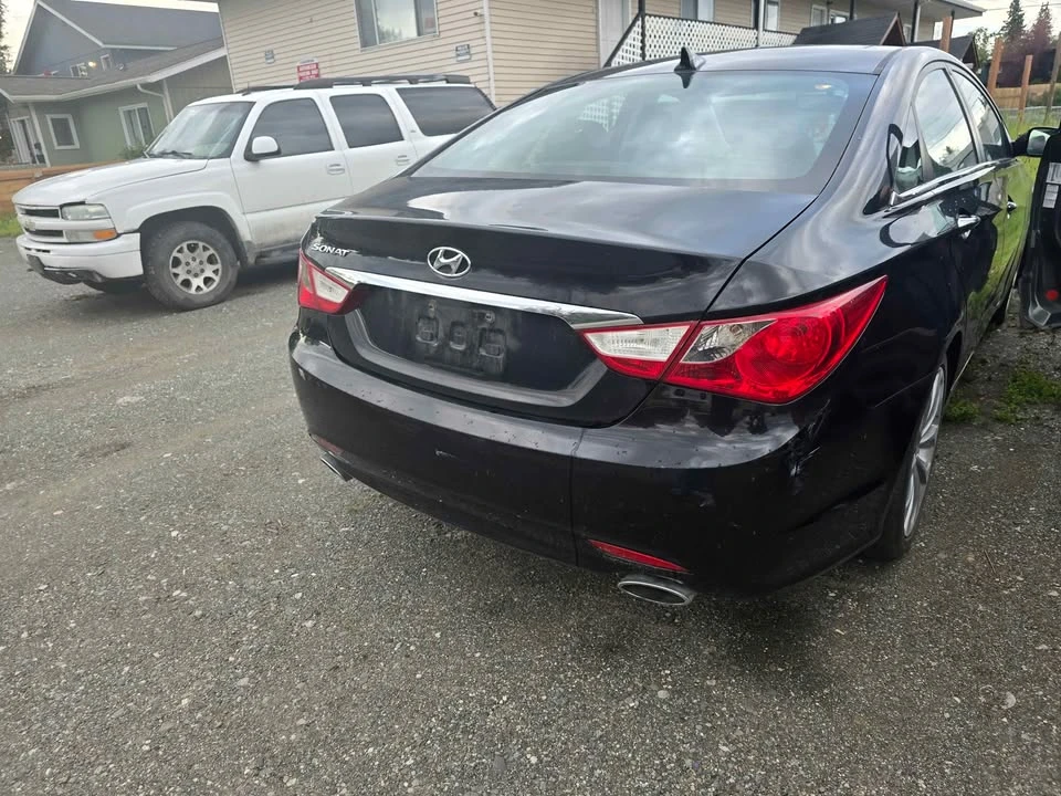 Hyundai Sonata - Image 4 of 4