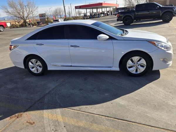 2015 Hyundai Sonata - Image 6 of 19
