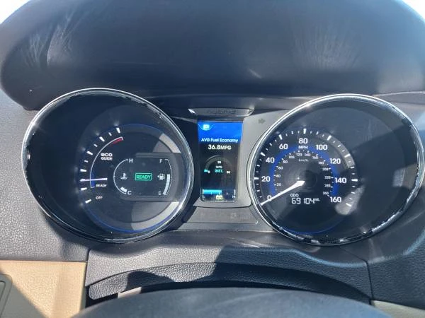 2015 Hyundai Sonata - Image 15 of 19