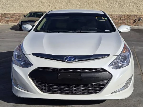 2015 Hyundai Sonata - Image 2 of 19