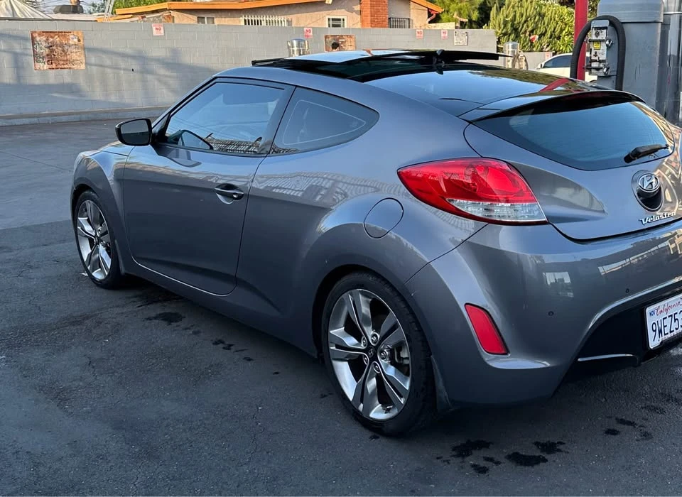 2011 Hyundai Veloster - Image 4 of 6