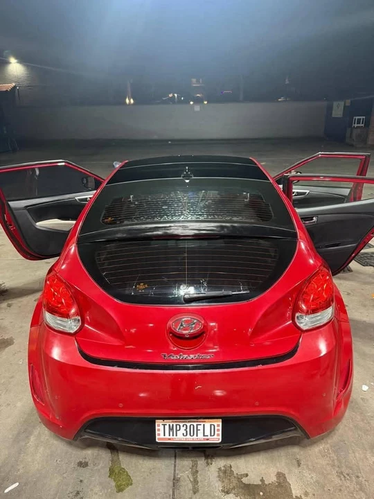2012 Hyundai Veloster - Image 8 of 9
