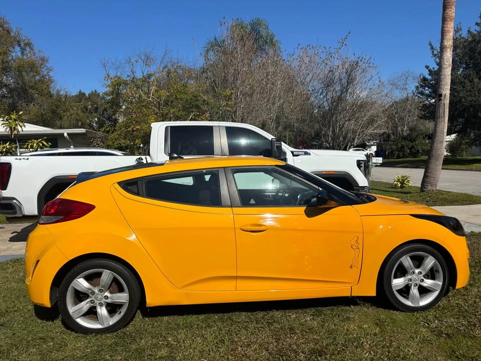 2015 Hyundai Veloster - Image 5 of 6