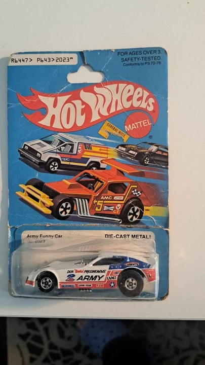 Parts & Memorabilia Scale Models - Image 4 of 10