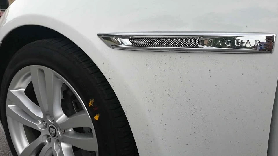 2011 Jaguar X351 XJ - Image 8 of 10