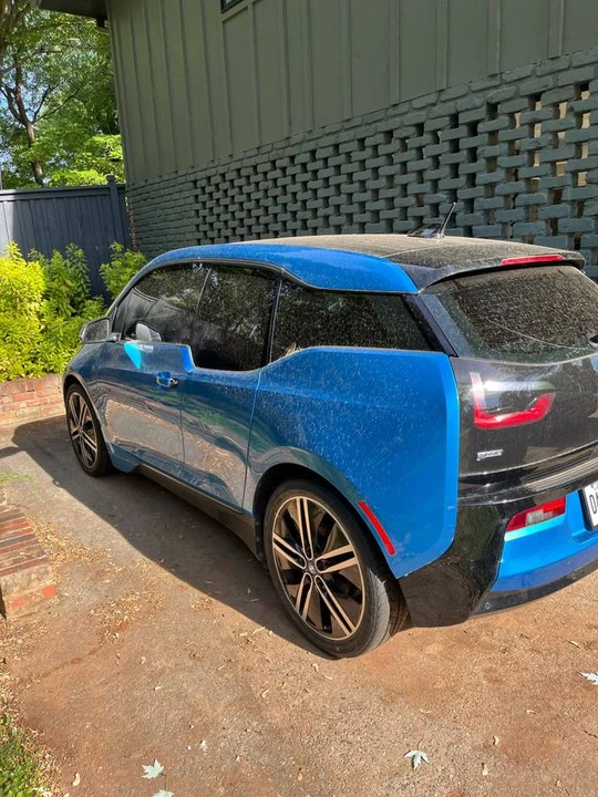 2017 BMW i3 - Image 13 of 16